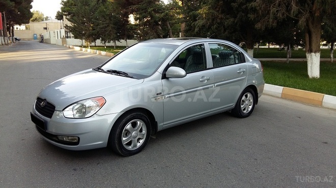 Hyundai Accent 2006, 131,000 km - 1.6 l - Bakı