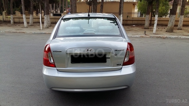 Hyundai Accent 2006, 131,000 km - 1.6 l - Bakı