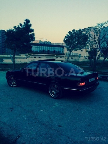 Mercedes E 240 2000, 210,000 km - 2.4 l - Bakı