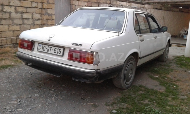 BMW 735 1978, 334,700 km - 3.5 l - Bakı