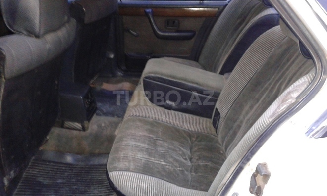 BMW 735 1978, 334,700 km - 3.5 l - Bakı