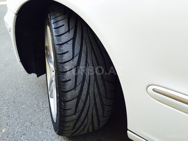 Mercedes C 240 2002, 145,300 km - 2.6 л - Bakı