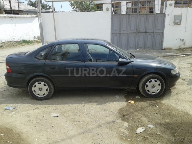 Opel Vectra 1997, 384,443 km - 1.6 l - Bakı