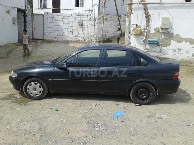 Opel Vectra 1997, 384,443 km - 1.6 l - Bakı