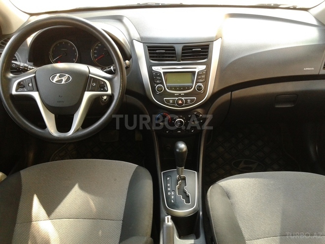 Hyundai Accent 2012, 44,000 km - 1.6 l - Bakı