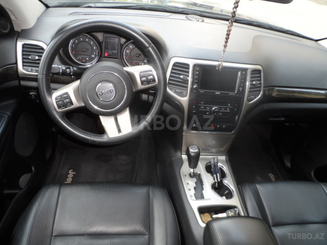 Jeep Grand Cherokee 2012, 60,000 km - 3.6 л - Bakı