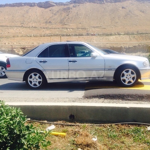 Mercedes C 240 1998, 216,000 km - 2.4 l - Bakı