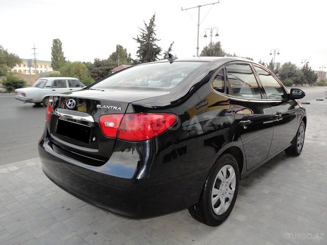 Hyundai Elantra 2009, 79,000 km - 2.0 l - Bakı