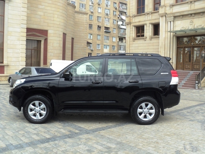 Toyota Prado 2011, 76,500 km - 2.7 l - Bakı