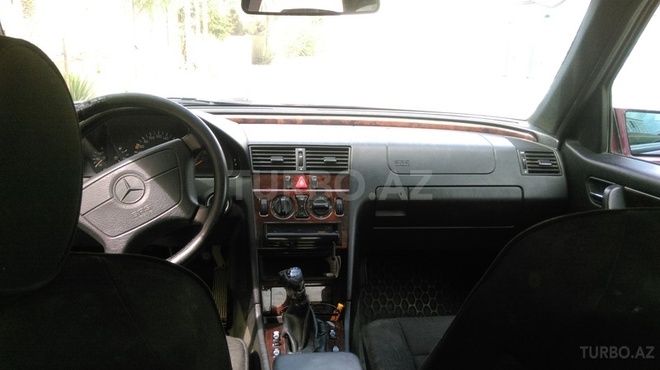 Mercedes C 180 1997, 210,000 km - 1.8 l - Bakı