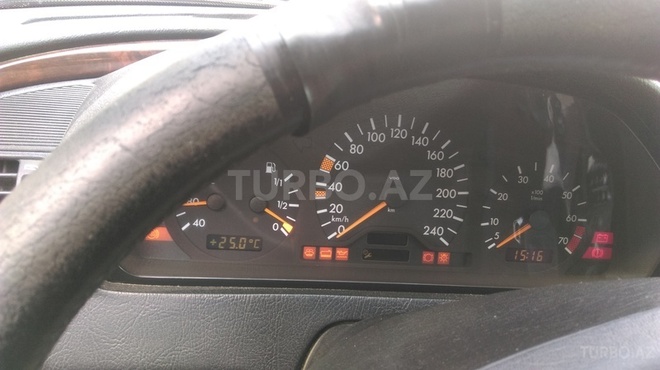 Mercedes C 180 1997, 210,000 km - 1.8 l - Bakı