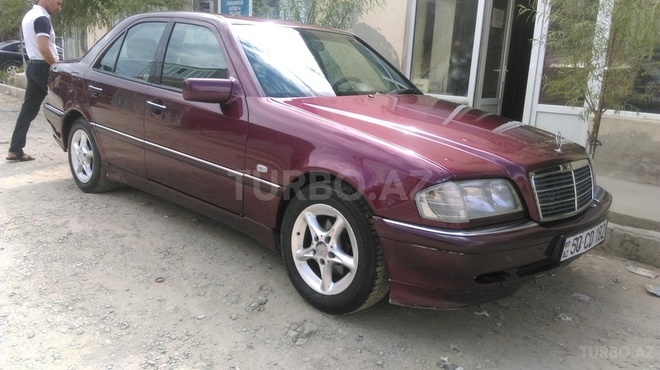 Mercedes C 180 1997, 210,000 km - 1.8 l - Bakı