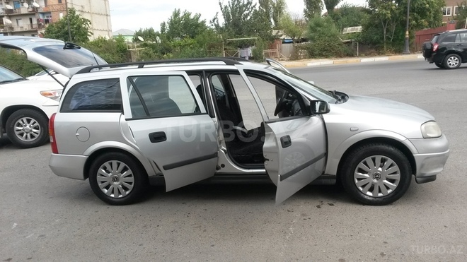 Opel Astra 2000, 283,000 km - 1.6 l - Bakı