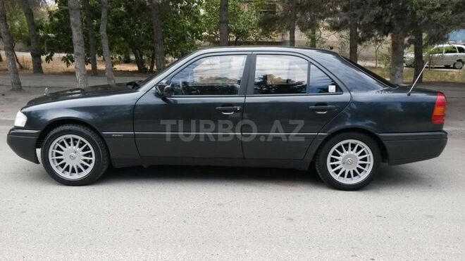 Mercedes C 180 1994, 222,756 km - 1.8 l - Bakı