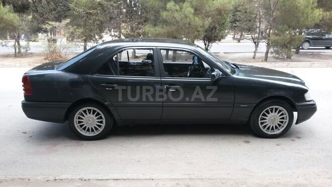 Mercedes C 180 1994, 222,756 km - 1.8 l - Bakı