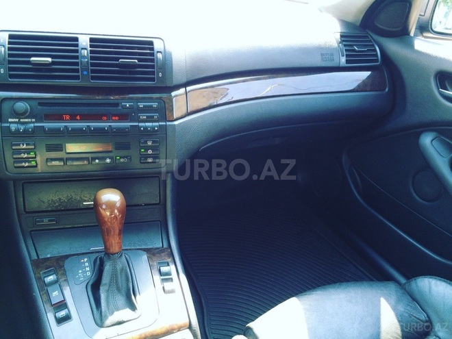 BMW 330 2000, 198,000 km - 3.0 л - Bakı