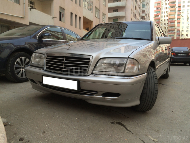 Mercedes C 230 1999, 151,000 km - 2.3 л - Bakı