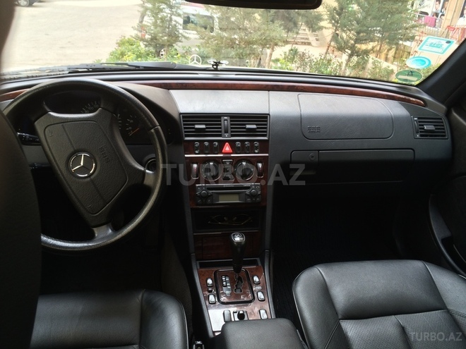 Mercedes C 230 1999, 151,000 km - 2.3 л - Bakı
