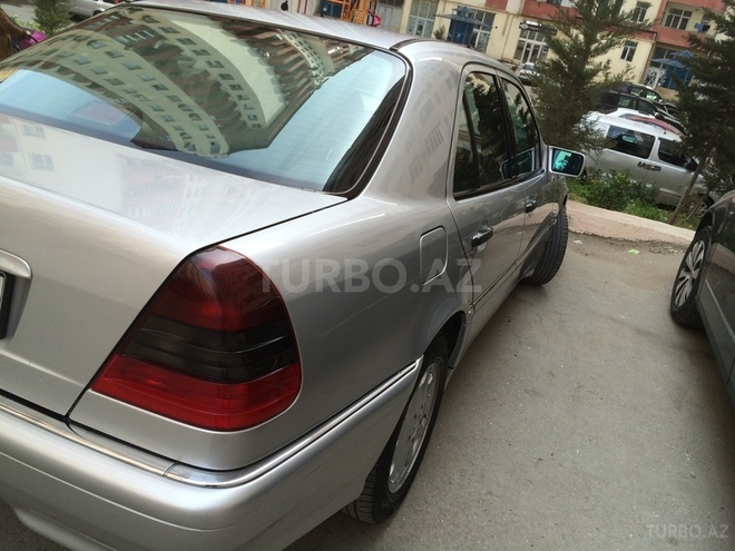 Mercedes C 230 1999, 151,000 km - 2.3 л - Bakı