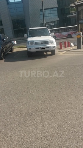 Mitsubishi Pajero io 1999, 243,000 km - 1.8 л - Bakı