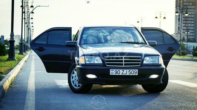 Mercedes C 180 1999, 218,000 km - 1.8 l - Bakı