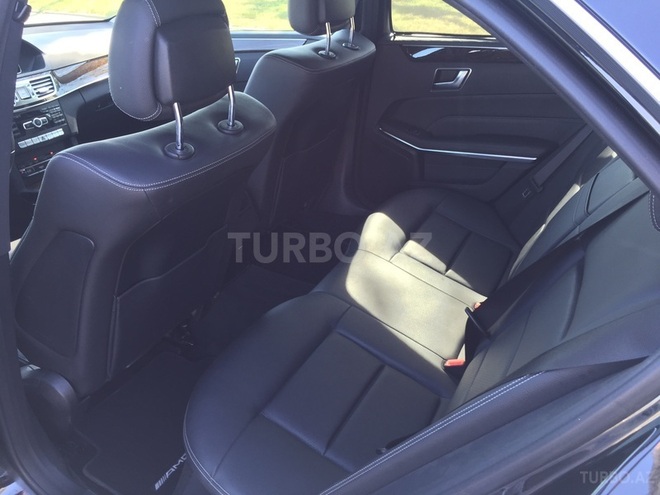 Mercedes E 200 2014, 25,000 km - 2.0 l - Bakı