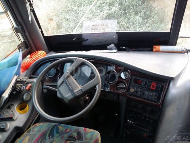 Isuzu  2005, 350,000 km - 4.3 l - Bakı