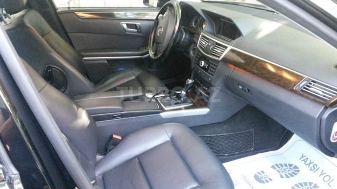 Mercedes E 200 2011, 95,200 km - 2.1 l - Bakı