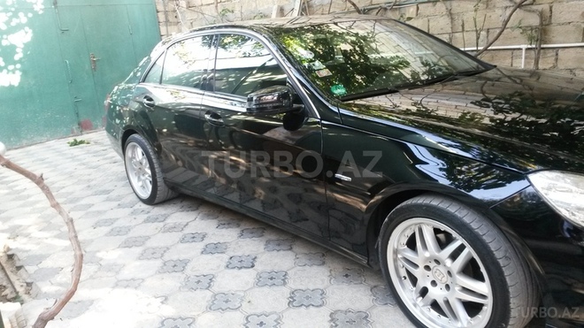 Mercedes E 200 2011, 95,200 km - 2.1 l - Bakı