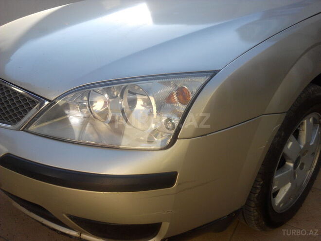 Ford Mondeo 2004, 140,000 km - 2.0 l - Bakı