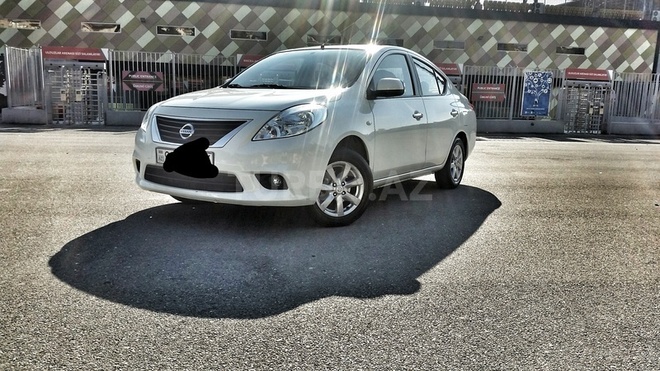 Nissan Sunny 2014, 30,000 km - 0.2 l - Bakı