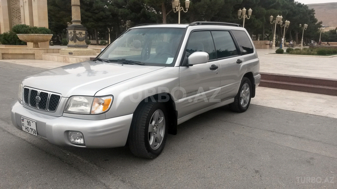 Subaru Forester 2000, 160,000 km - 2.5 l - Bakı