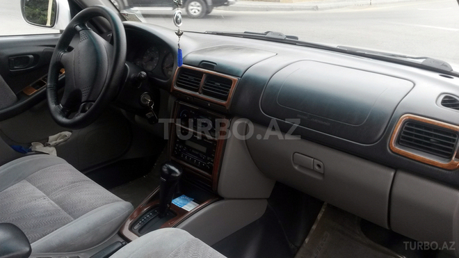 Subaru Forester 2000, 160,000 km - 2.5 l - Bakı