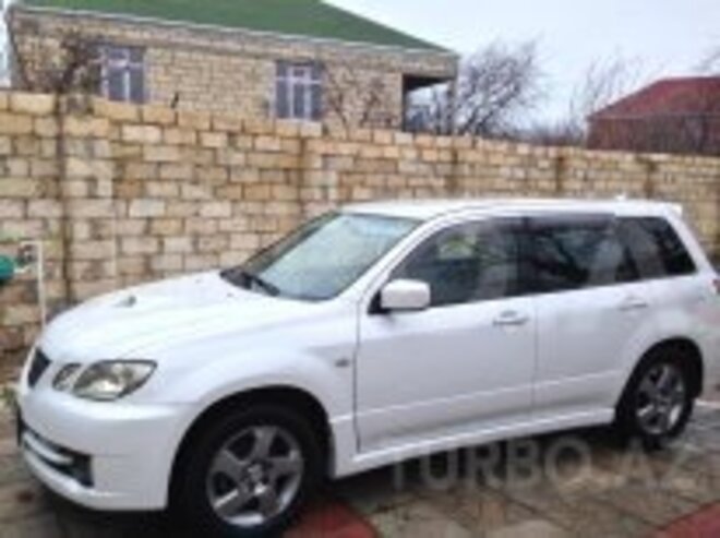 Mitsubishi Airtrek 2003, 172,000 km - 2.0 л - Bakı