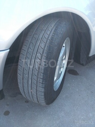 Mercedes E 240 1998, 123,450 km - 2.4 л - Bakı