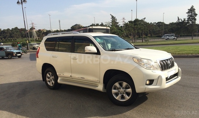 Toyota Prado 2011, 59,000 km - 2.7 l - Bakı