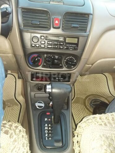 Nissan Sunny 2008, 90,000 km - 1.6 l - Bakı