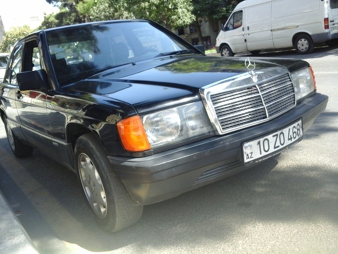 Mercedes 190 1992, 68,000 km - 1.8 l - Bakı