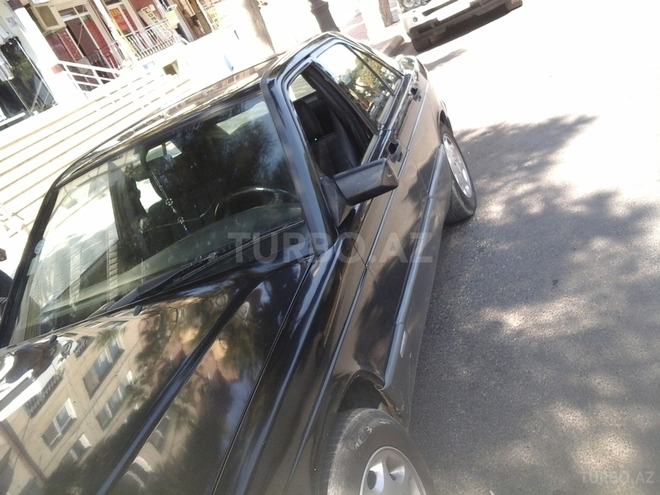 Mercedes 190 1992, 68,000 km - 1.8 l - Bakı