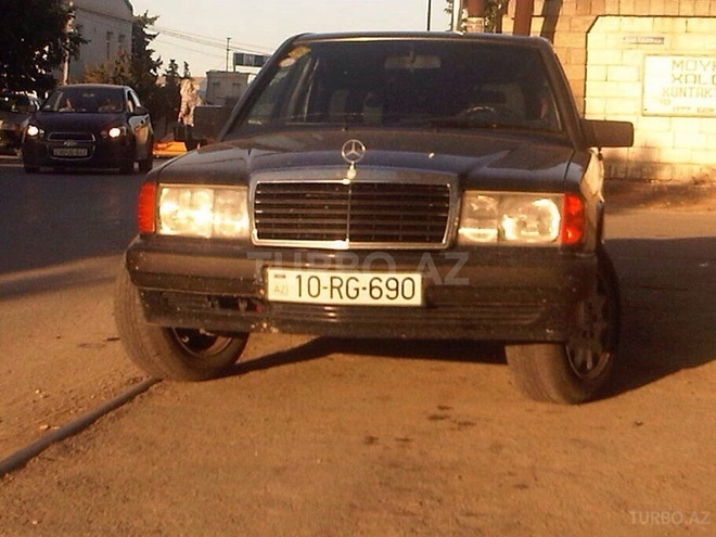 Mercedes 190 1992, 360,000 km - 2.0 л - Bakı