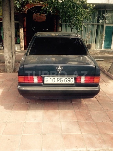 Mercedes 190 1992, 360,000 km - 2.0 л - Bakı