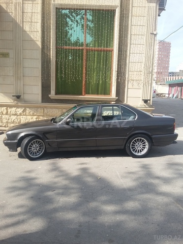 BMW 525 1992, 270,000 km - 2.5 l - Bakı