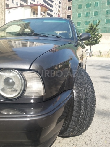 BMW 525 1992, 270,000 km - 2.5 l - Bakı
