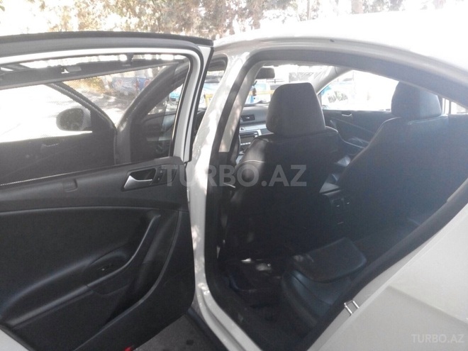 Volkswagen Passat 2008, 77,500 km - 2.0 l - Bakı