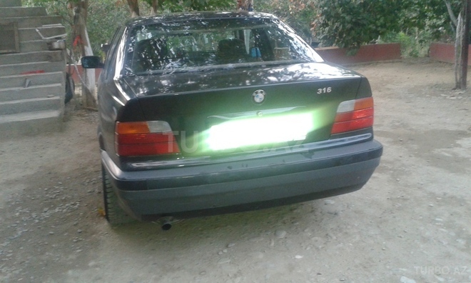 BMW 318 1995, 374,000 km - 1.8 l - Bakı