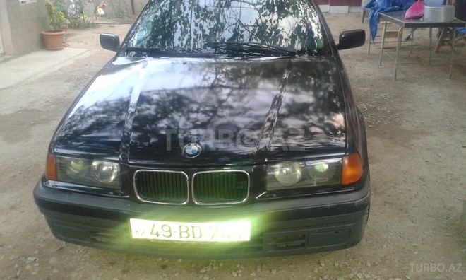 BMW 318 1995, 374,000 km - 1.8 l - Bakı