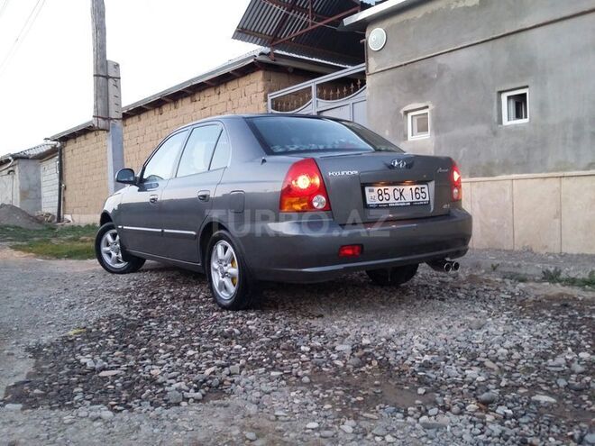 Hyundai Accent 2005, 110,000 km - 1.6 l - Bakı