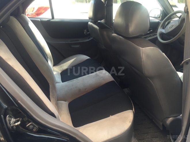 Hyundai Accent 2004, 200,000 km - 0.2 л - Bakı