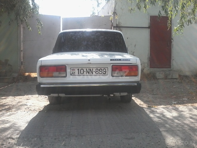 LADA (VAZ) 2107 2005, 200,000 km - 1.6 l - Bakı