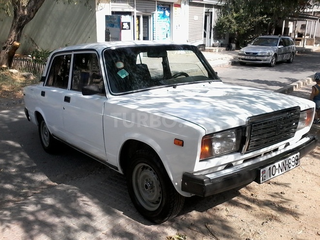LADA (VAZ) 2107 2005, 200,000 km - 1.6 l - Bakı